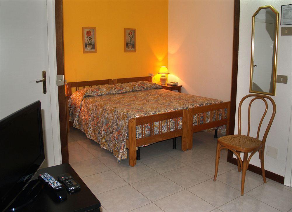 Gemini Camere E Suites Grosseto Dış mekan fotoğraf